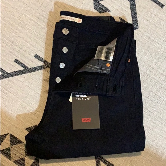 *NEW* Levi’s Premium Wedgie Straight Jeans - Picture 7 of 7
